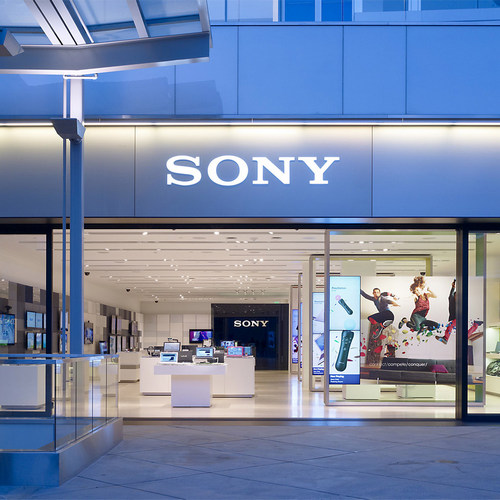 Sony Stores in den USA ausgestattet mit Digital Signage für den Einzelhandel.