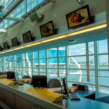 Carnival cruises registration desks